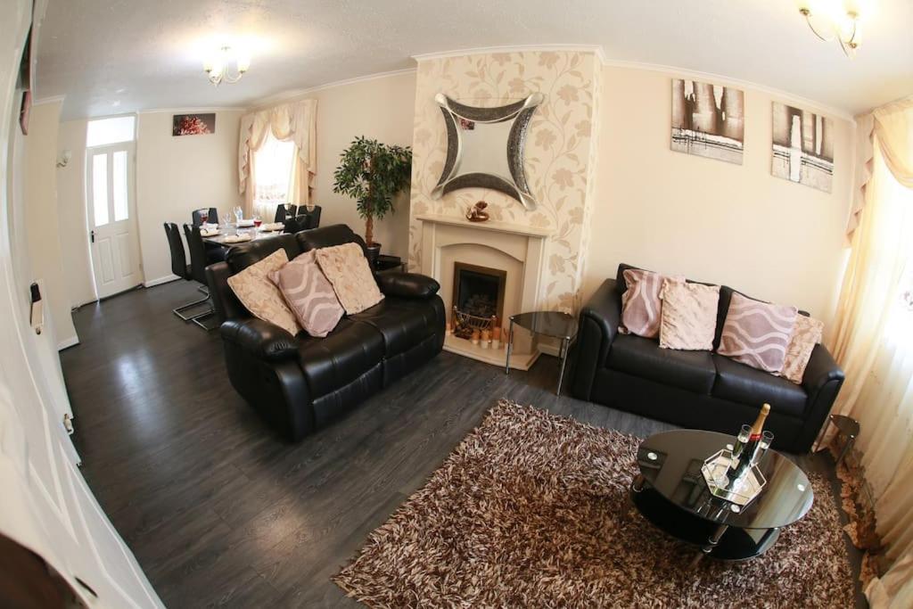 Вилла Luxurious Bedworth Exhall, House Экстерьер фото
