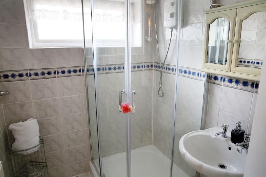 Вилла Luxurious Bedworth Exhall, House Экстерьер фото